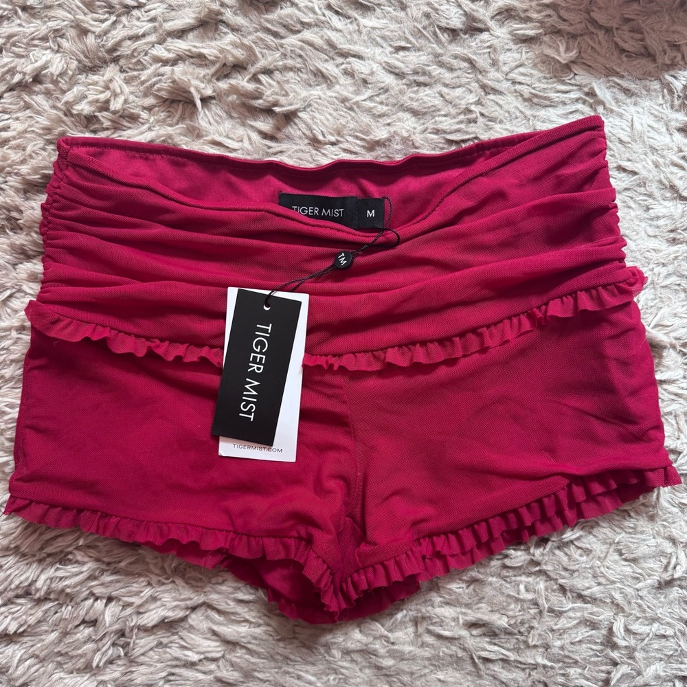 Tiger Mist Red Ruffle Shorts Bloomers NWT